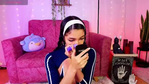 Snapshot of sara_jhonsonn chatting on May 2026 01:12:01 AM Sara Jhonson online show from May 2026 01:12:01 AM