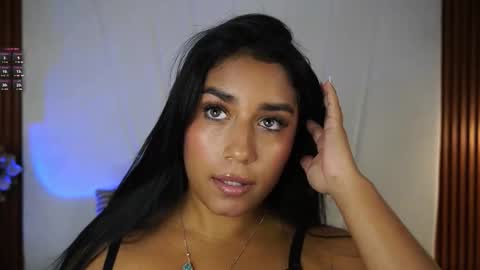 Snapshot of sara_jonesxx chatting on January 2026 07:08:02 PM Sara Jones online show from January 2026 07:08:02 PM