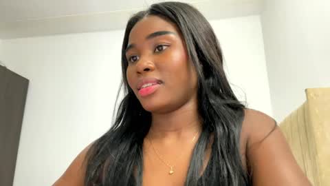 Snapshot of sara_muscle chatting on July 2026 01:52:01 AM Sara online show from July 2026 01:52:01 AM