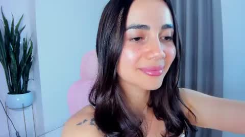 Sara online show from July 2026 08:18:02 PM