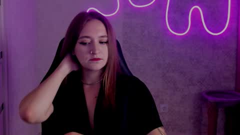 Snapshot of sara_rossse chatting on September 2025 08:41:01 PM Sara online show from September 2025 08:41:01 PM