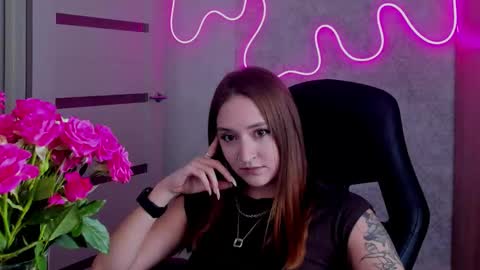 Snapshot of sara_rossse chatting on October 2025 07:11:02 PM Sara online show from October 2025 07:11:02 PM