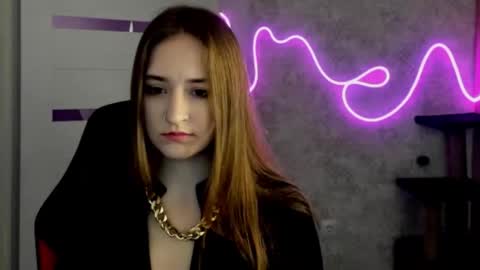 Sara online show from January 2026 08:47:01 PM