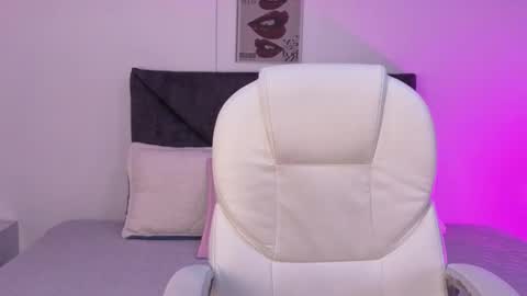 Snapshot of sara_sharma chatting on September 2025 01:55:01 PM sara online show from September 2025 01:55:01 PM