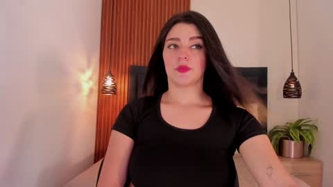  -  online show from December 2024 09:01:01 PM