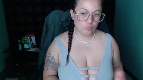 Snapshot of sara_thonson_ chatting on February 2025 09:34:02 AM sara_thonson_ online show from February 2025 09:34:02 AM