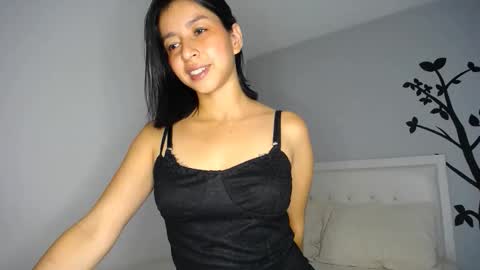 Sara online show from December 2025 02:10:02 AM