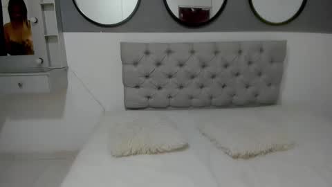 Snapshot of sara_valentina2 chatting on January 2025 02:41:01 PM sara_valentina2 online show from January 2025 02:41:01 PM