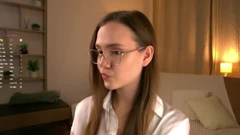 Im Sara  online show from March 2026 07:58:02 PM