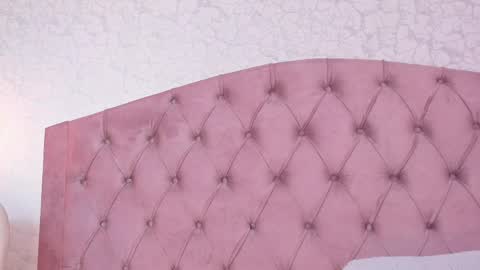 Sara  online show from April 2026 07:26:02 PM