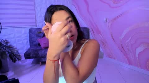 Sara online show from January 2025 12:02:01 PM