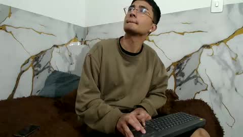 sara and thomas online show from February 2026 07:08:02 AM