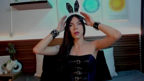 Snapshot of saracutie_ chatting on April 2026 07:15:01 PM Sara online show from April 2026 07:15:01 PM