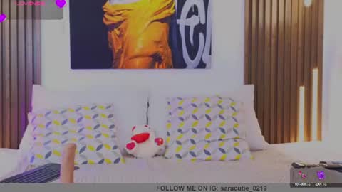 Snapshot of saracutie_ chatting on June 2026 07:46:01 PM Sara online show from June 2026 07:46:01 PM