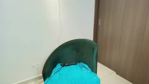 Sara online show from October 2025 03:50:01 AM