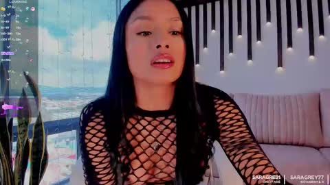 Snapshot of saragrey31 chatting on December 2025 02:03:01 PM Sara Grey online show from December 2025 02:03:01 PM