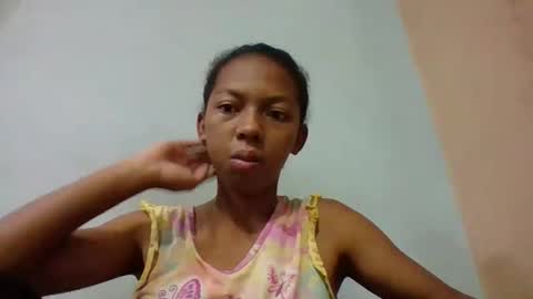 Snapshot of sarah146341 chatting on May 2026 07:26:01 AM sarah146341 online show from May 2026 07:26:01 AM