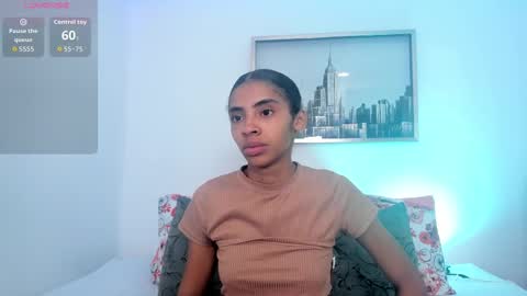 Snapshot of sarah_ashbourne chatting on September 2025 11:54:02 AM sarah_ashbourne online show from September 2025 11:54:02 AM