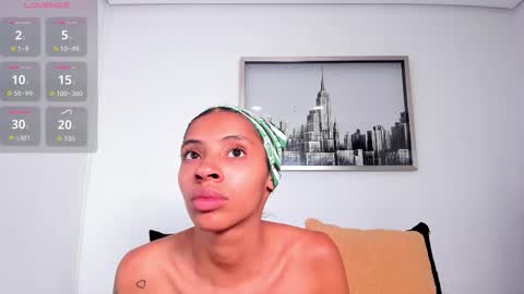 Snapshot of sarah_ashbourne chatting on November 2025 10:30:02 PM sarah_ashbourne online show from November 2025 10:30:02 PM