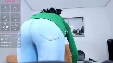 Snapshot of sarah_ashbourne chatting on November 2025 01:55:02 PM sarah_ashbourne online show from November 2025 01:55:02 PM