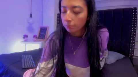sarah_collens_ online show from May 2026 11:42:01 PM