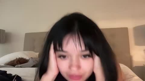 Snapshot of sarah_heart_aus chatting on February 2025 09:46:01 PM Sarah Heart Aus online show from February 2025 09:46:01 PM