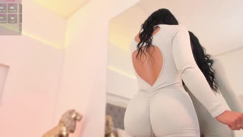       online show from December 2024 07:38:02 PM