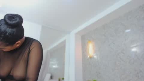 Snapshot of sarah_sanz chatting on November 2025 12:16:02 PM sarah online show from November 2025 12:16:02 PM