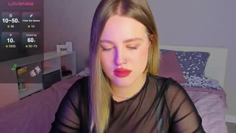 Snapshot of sarah_soul chatting on October 2025 12:22:01 AM Sarah online show from October 2025 12:22:01 AM