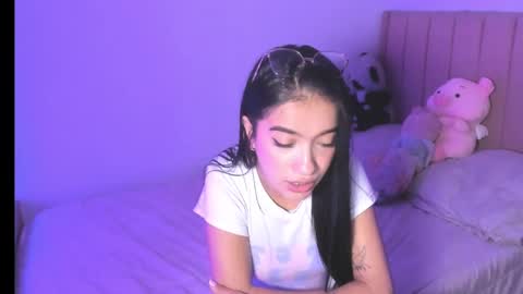 Snapshot of sarah_stone15 chatting on October 2025 12:41:02 AM Sarah online show from October 2025 12:41:02 AM