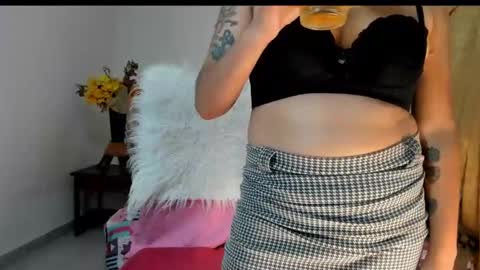 Sarah online show from October 2025 11:09:02 PM