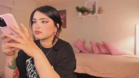   online show from October 2025 05:11:02 AM