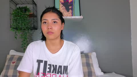 Snapshot of sarahevans__ chatting on November 2025 07:47:02 PM Sarah Evans online show from November 2025 07:47:02 PM