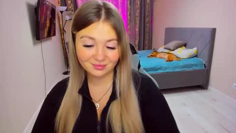 Sarah online show from December 2025 05:19:02 PM