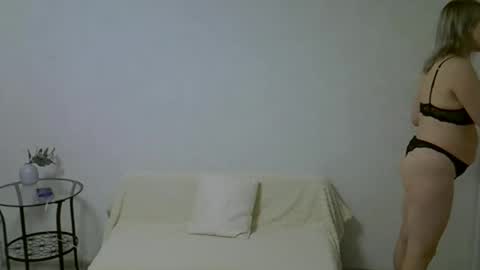 sarahphelps online show from November 2025 06:41:02 PM