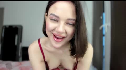 sarahphyllis online show from February 2025 03:31:02 AM