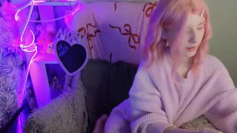 Sara online show from February 2026 01:37:02 AM