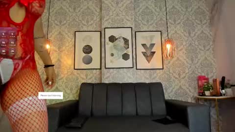 Snapshot of sarakush chatting on November 2025 12:27:01 PM Sara online show from November 2025 12:27:01 PM