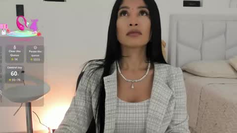 saralife69 online show from May 2026 11:04:01 AM