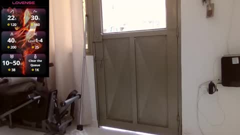 sara martinez online show from February 2025 05:43:02 PM