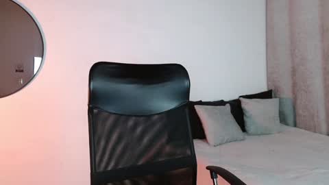 Snapshot of saramilf_69 chatting on December 2024 04:14:02 PM saramilf_69 online show from December 2024 04:14:02 PM