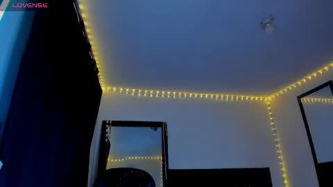 Sara  online show from April 2026 06:03:02 AM