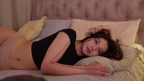 Shara online show from December 2024 01:21:01 PM