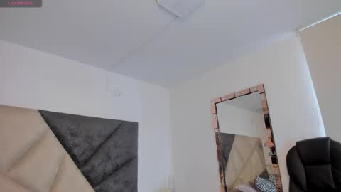      online show from September 2025 06:11:02 PM