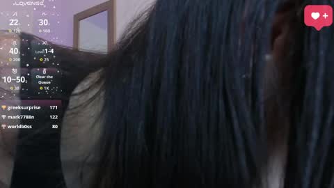 Snapshot of sarawagner_ chatting on May 2026 12:06:01 AM online show from May 2026 12:06:01 AM