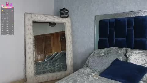 Sara W online show from February 2025 01:43:01 PM