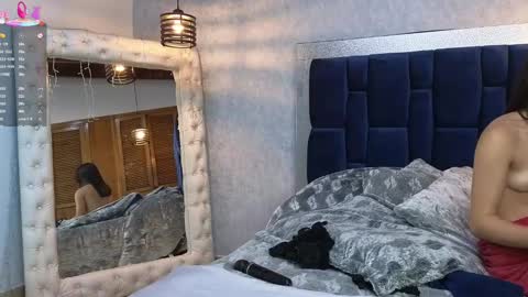 Sara W online show from February 2025 02:08:01 PM