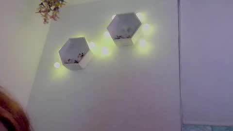 Snapshot of saray2312 chatting on November 2025 04:17:02 AM Saray online show from November 2025 04:17:02 AM