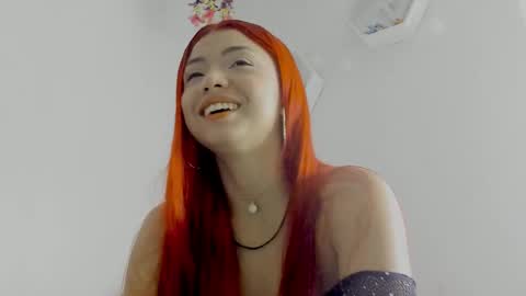 Snapshot of saray2312 chatting on December 2025 07:18:01 PM Saray online show from December 2025 07:18:01 PM