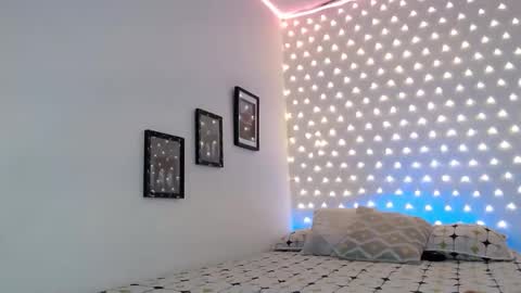 Snapshot of sarayander chatting on December 2024 10:54:02 PM sarayander online show from December 2024 10:54:02 PM